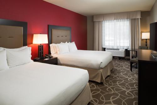 holiday inn express klamath redwood ntl pk area