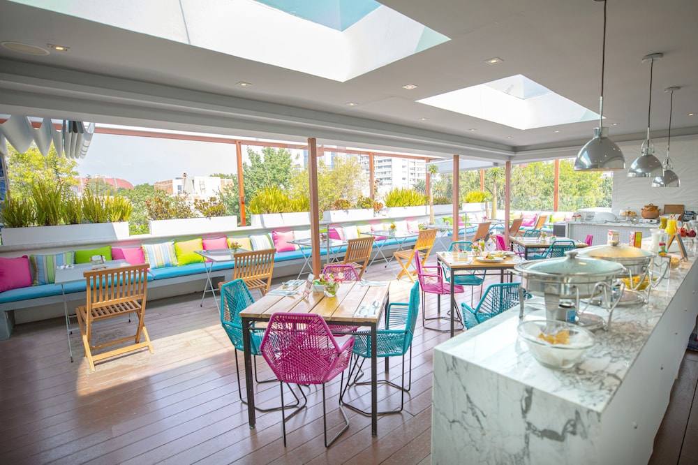 residence l heritage aristoteles 225 by bluebay