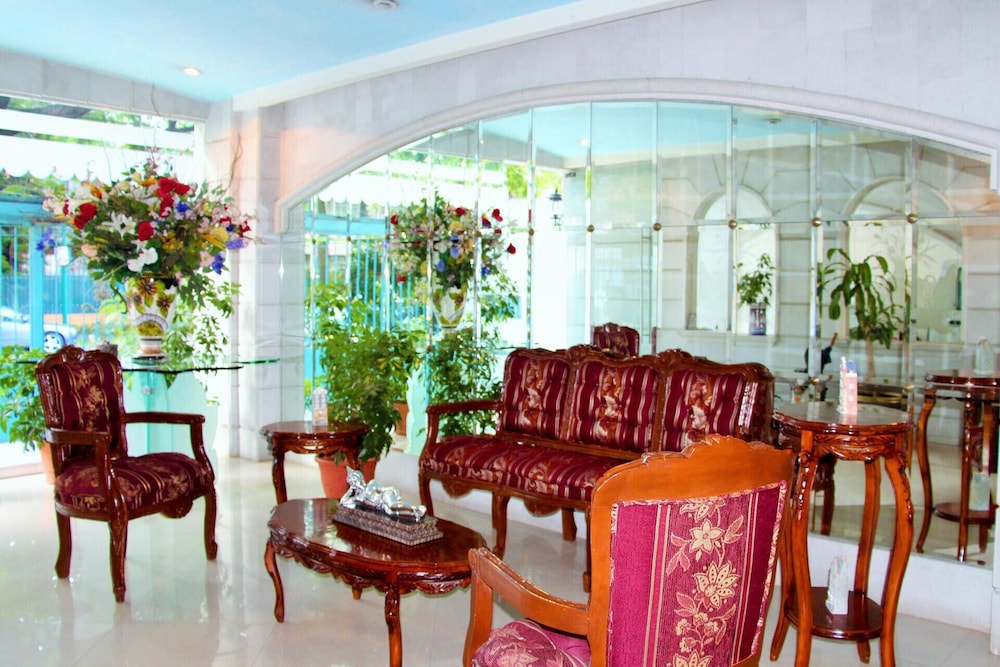 residence l heritage aristoteles 225 by bluebay