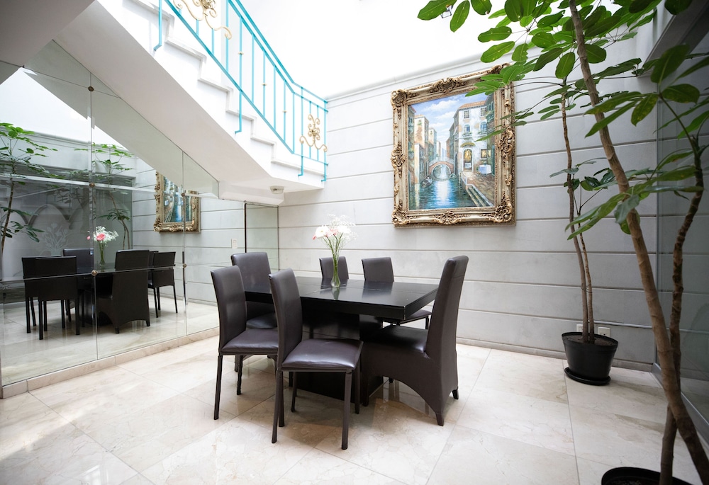 residence l heritage aristoteles 225 by bluebay