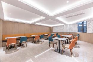 hanting hotel zhenjiang railway station north square