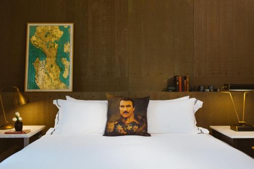 Kimpton Palladian Hotel By Ihg,King County>>Belltown,4 star