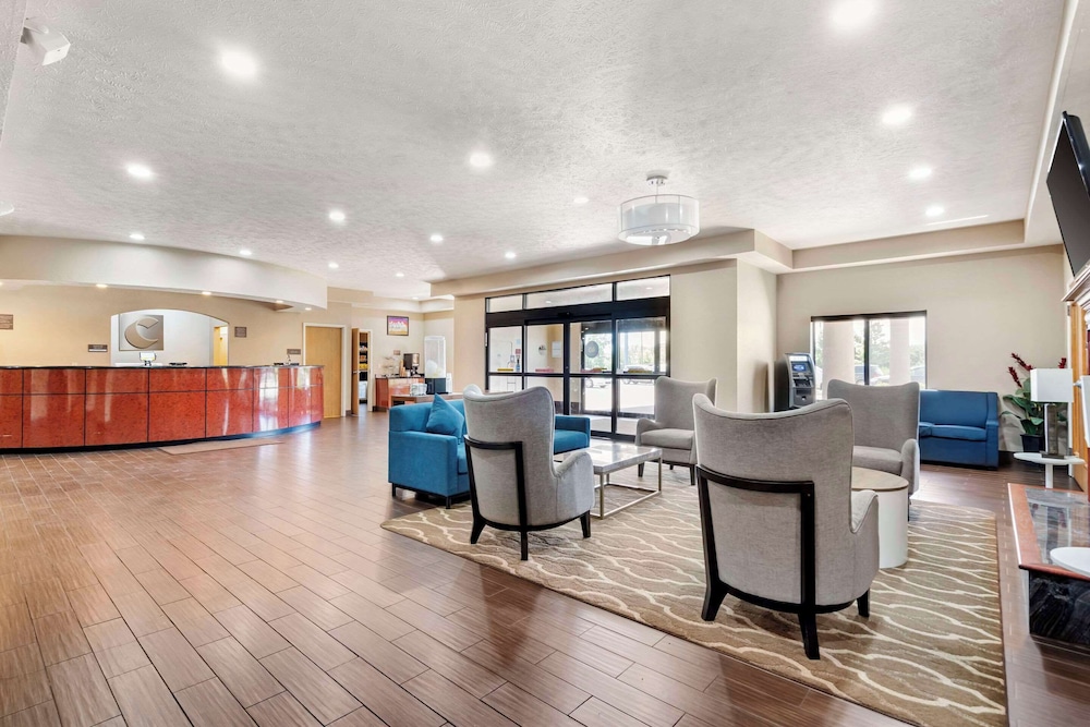 comfort suites merrillville near us 30