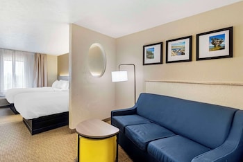 comfort suites merrillville near us 30