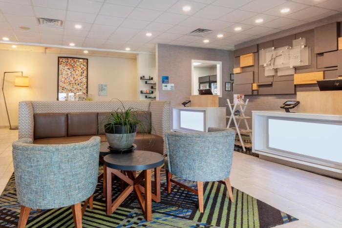 holiday inn express metropolis by ihg