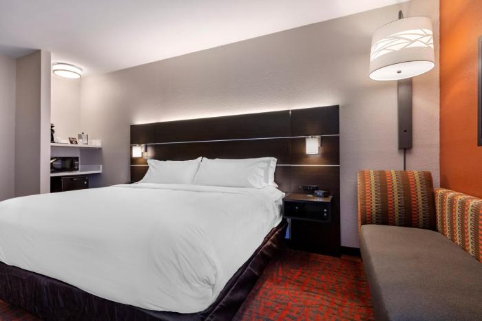 holiday inn express metropolis by ihg