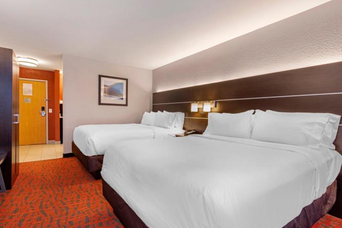 holiday inn express metropolis by ihg