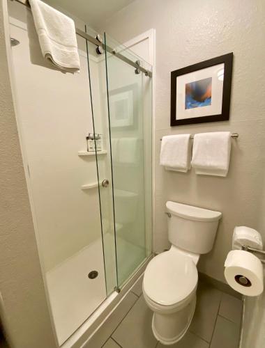 holiday inn express metropolis by ihg