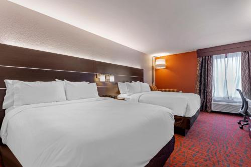 holiday inn express metropolis by ihg