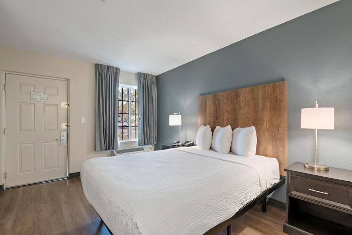 extended stay america suites miami airport blue lagoon