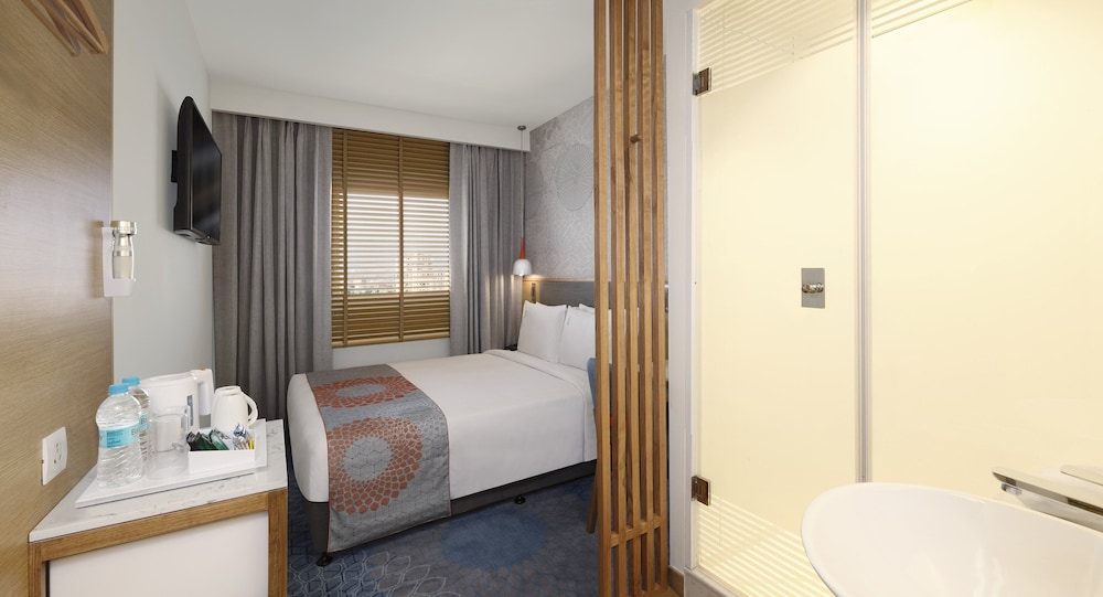 holiday inn express pune hinjewadi an ihg hotel