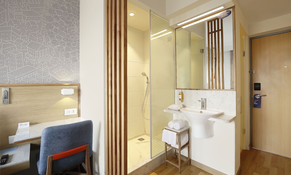 holiday inn express pune hinjewadi an ihg hotel