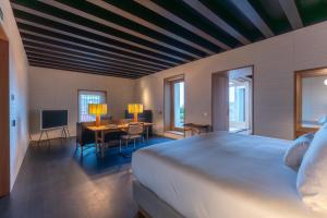 Atrio,Caceres Province>>Caceres,5 star