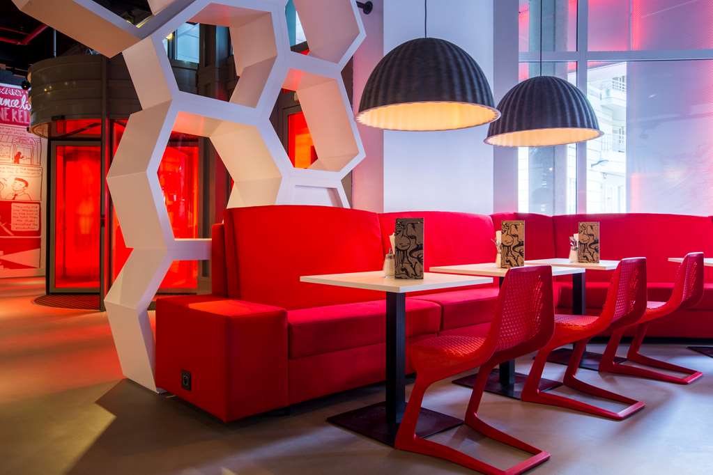 radisson red brussels