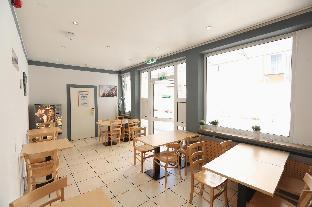 aando munich hauptbahnhof