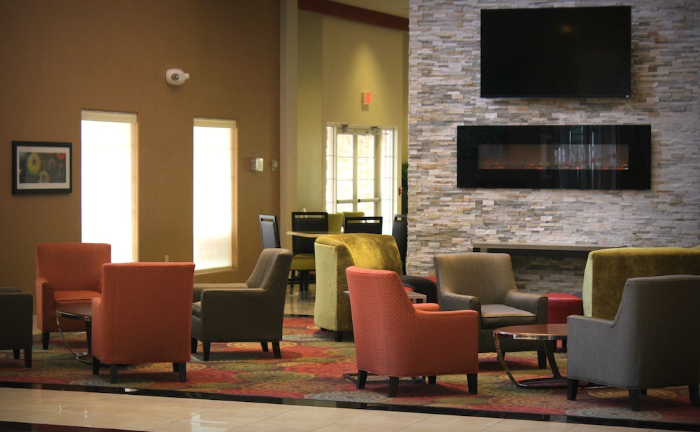holiday inn and suites albuquerque airport by ihg