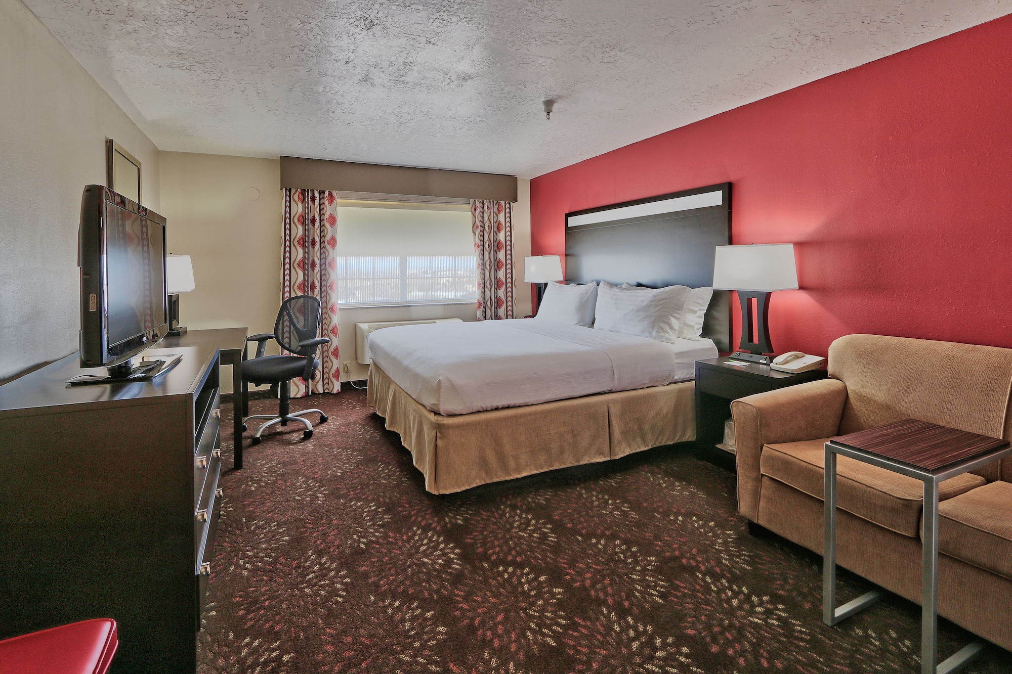 holiday inn and suites albuquerque airport by ihg