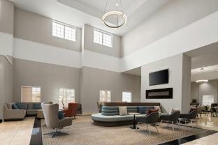 holiday inn and suites albuquerque airport by ihg