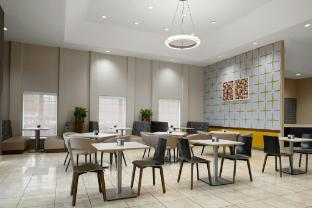 holiday inn and suites albuquerque airport by ihg