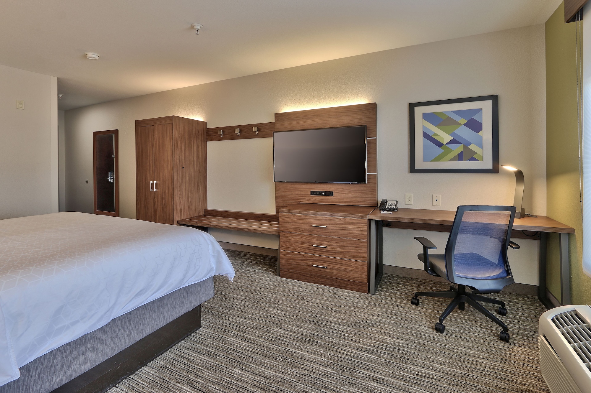 holiday inn express and suites albuquerque historic old town