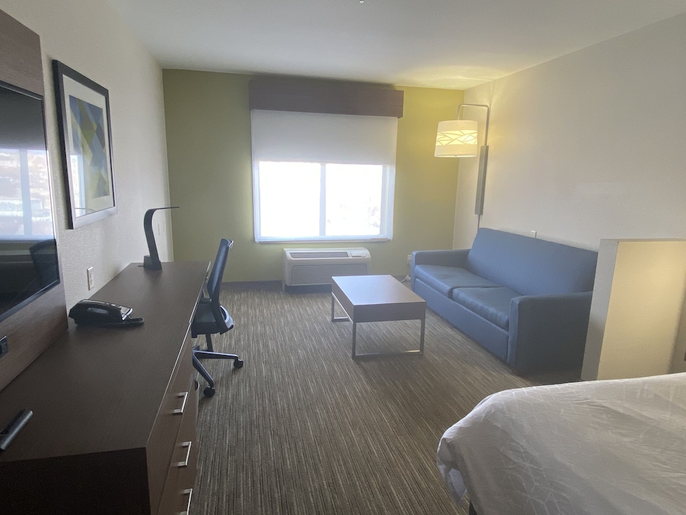 holiday inn express and suites albuquerque historic old town