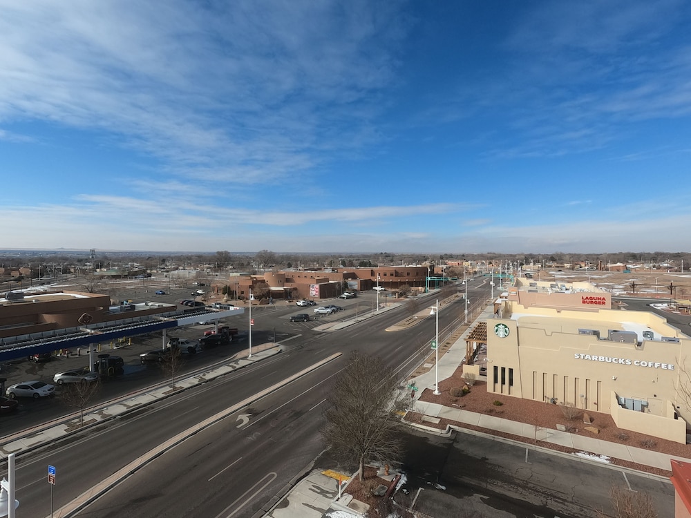 holiday inn express and suites albuquerque historic old town