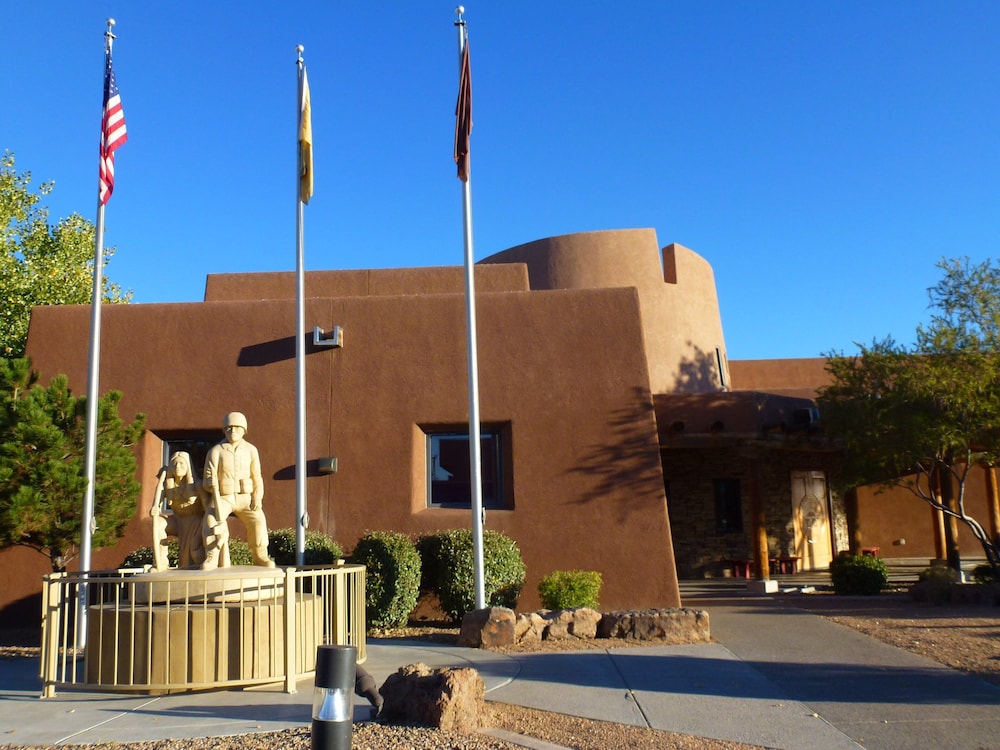 holiday inn express and suites albuquerque historic old town
