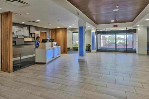 holiday inn express and suites albuquerque historic old town