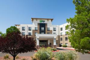 holiday inn express and suites albuquerque historic old town