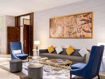 movenpick hotel and residences hajar tower makkah