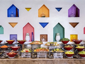 movenpick hotel and residences hajar tower makkah