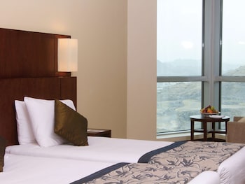 movenpick hotel and residences hajar tower makkah