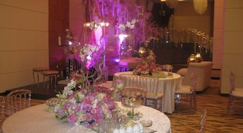 alhyatt jeddah continental hotel