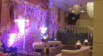 alhyatt jeddah continental hotel