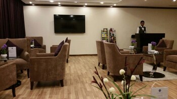 alhyatt jeddah continental hotel