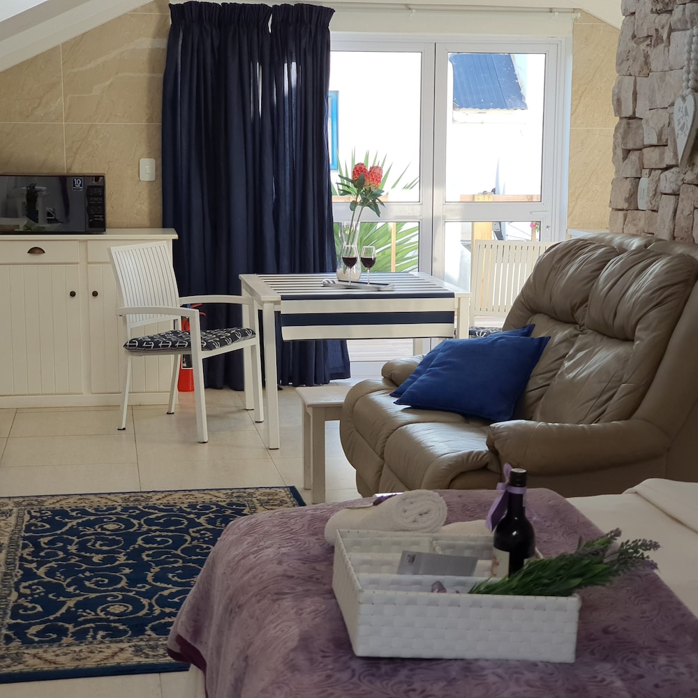 paternoster accommodation