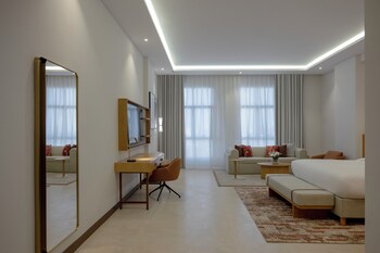 mercure hotel khamis mushait