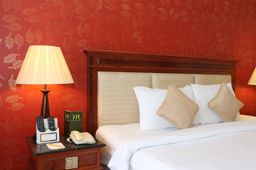 mercure hotel khamis mushait