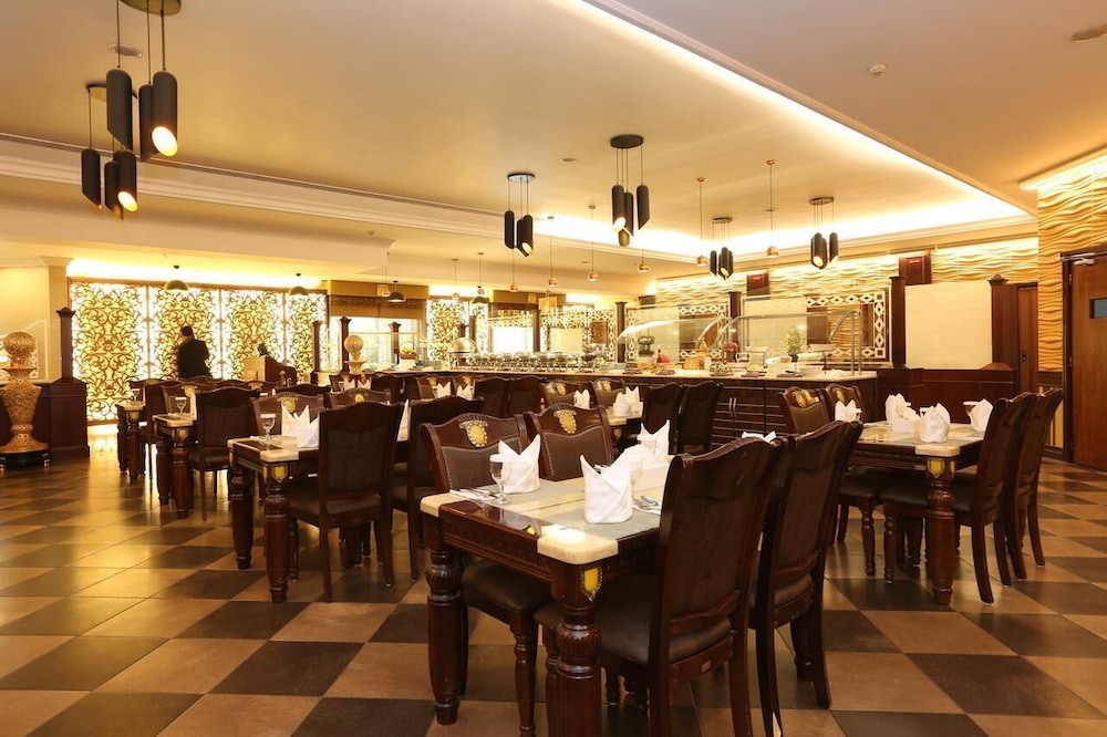 mercure hotel khamis mushait