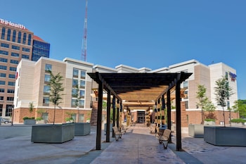 springhill suites by marriott midtown cincinnati