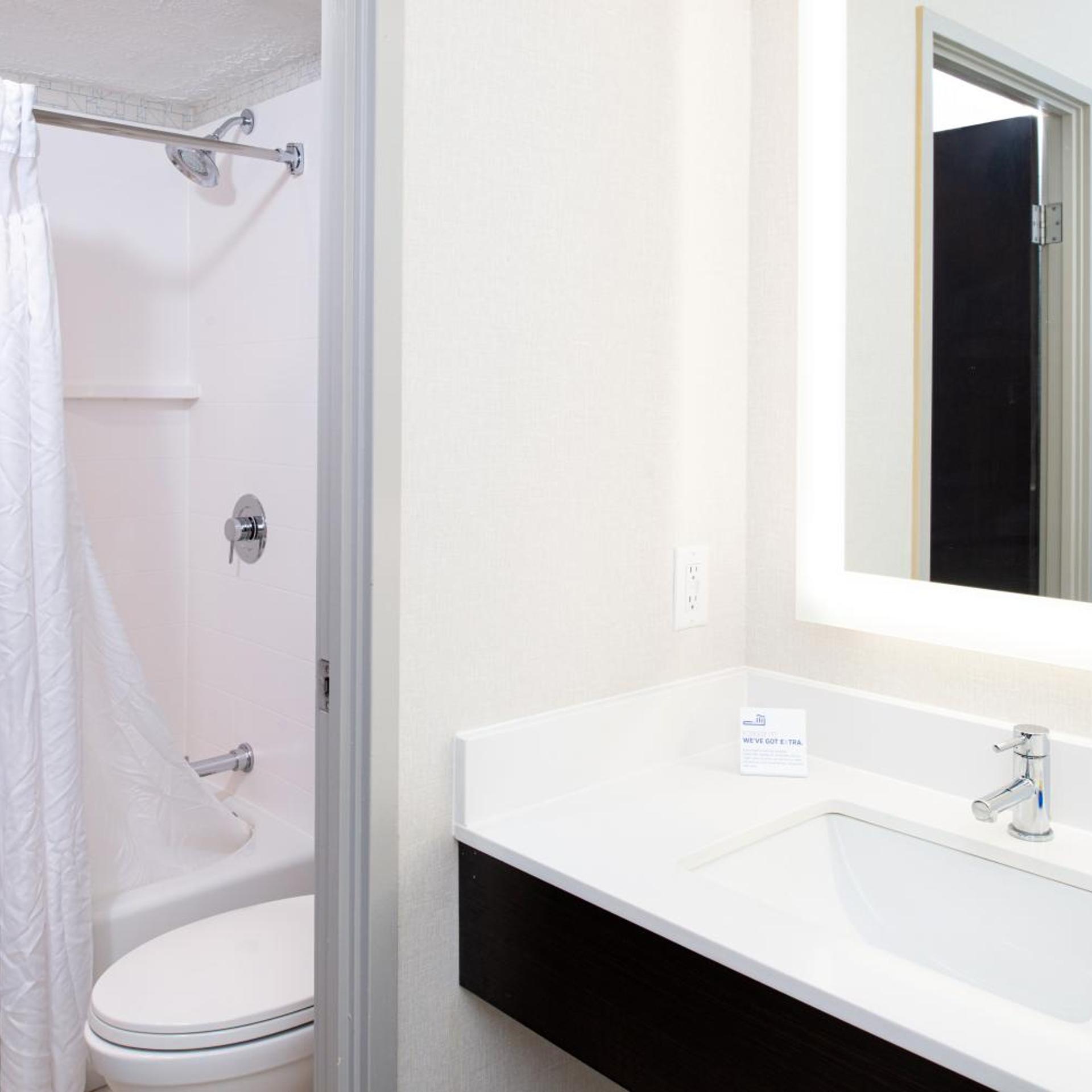 holiday inn express west cincinnati by ihg