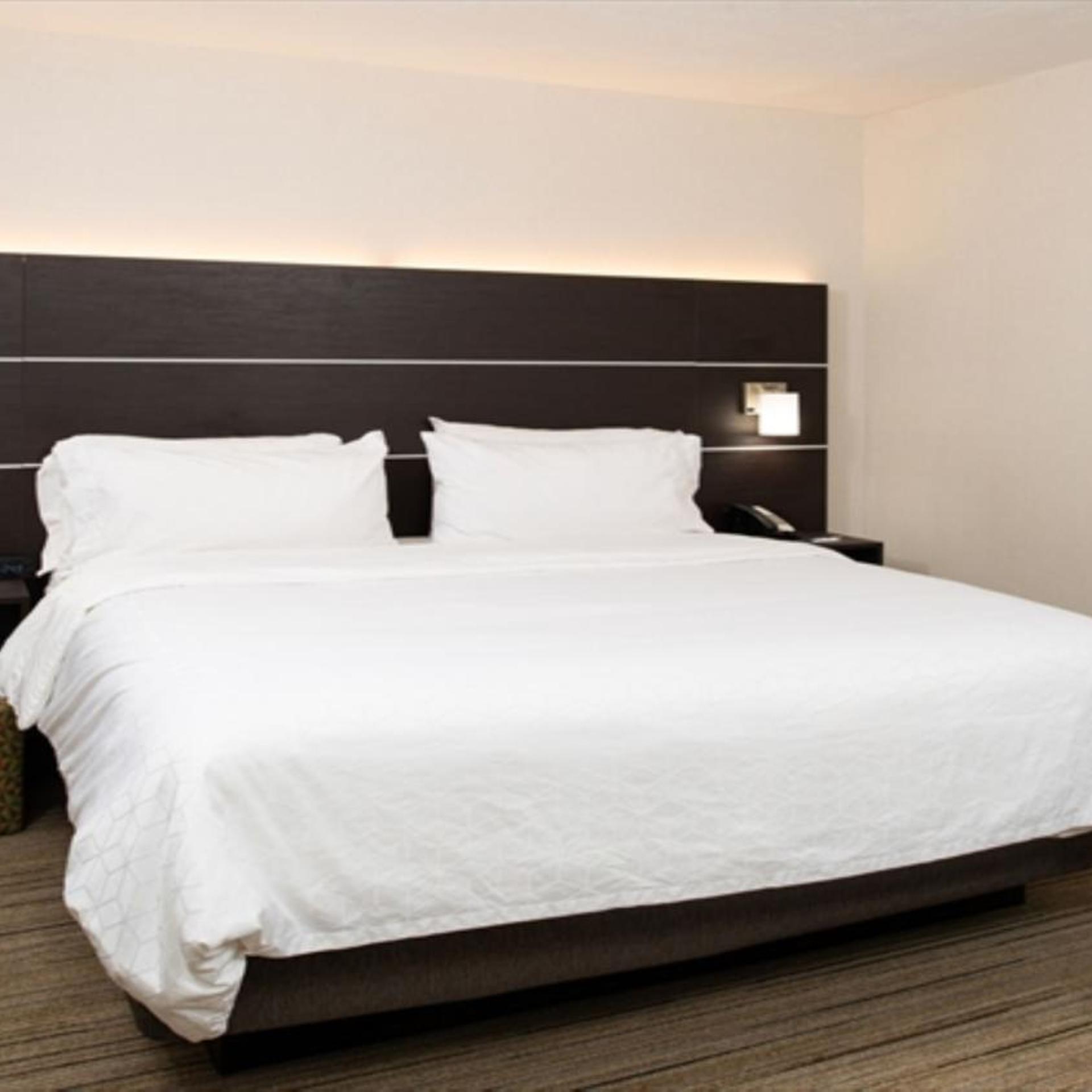 holiday inn express west cincinnati by ihg