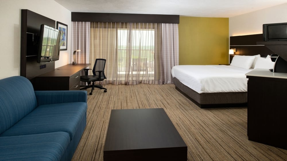 holiday inn express west cincinnati by ihg