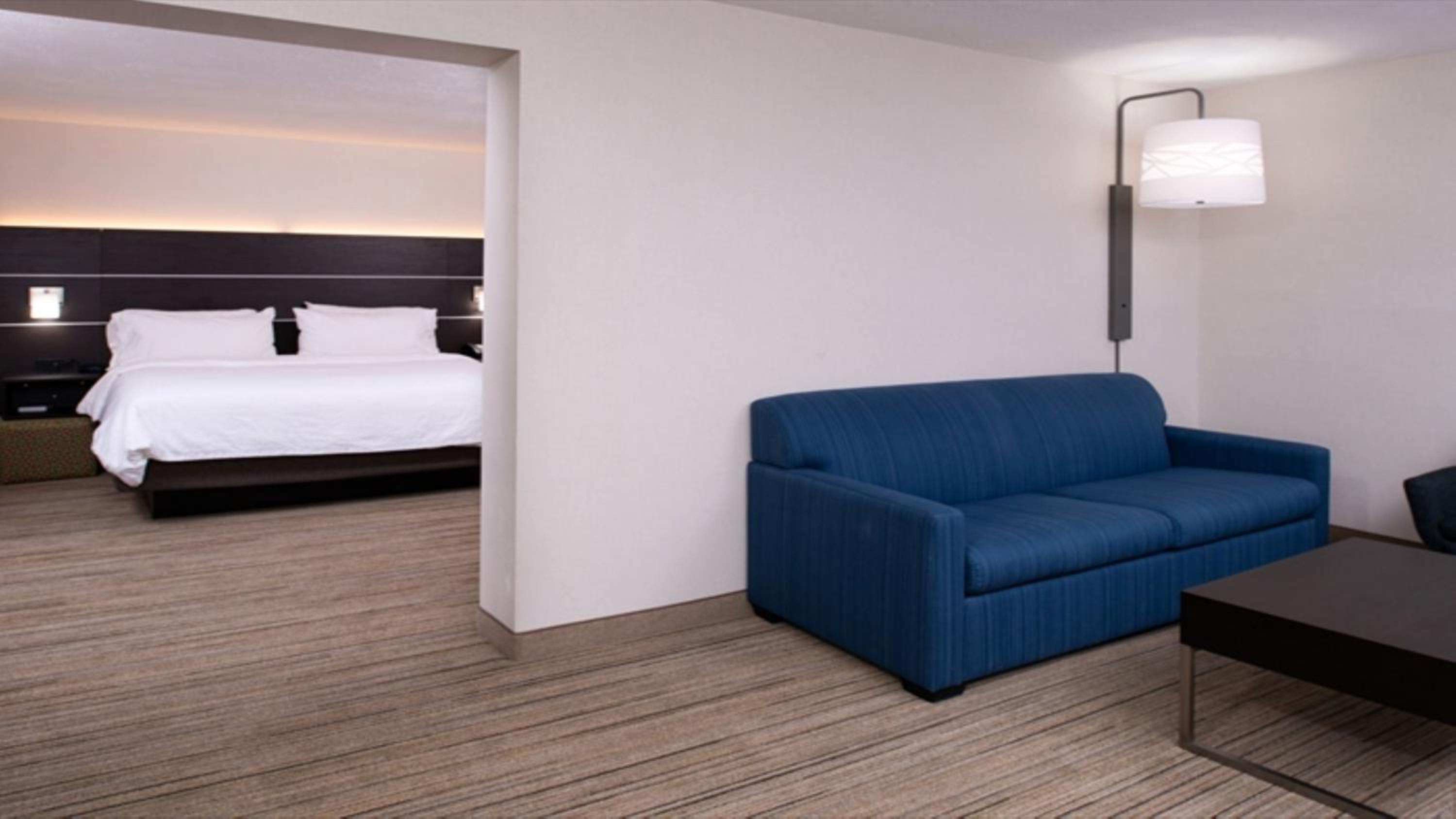 holiday inn express west cincinnati by ihg