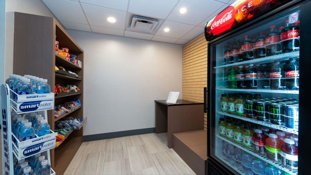 holiday inn express west cincinnati by ihg