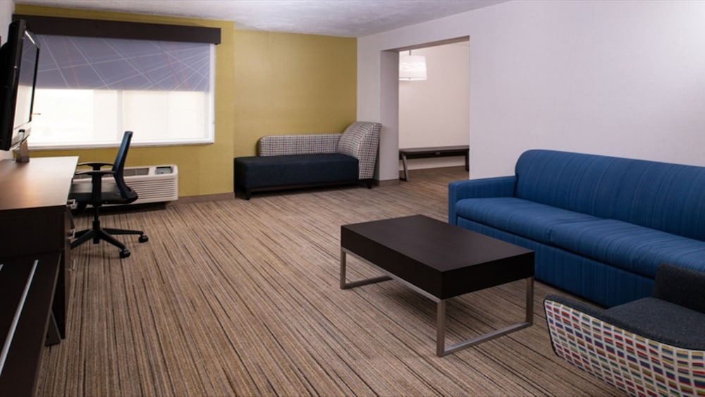 holiday inn express west cincinnati by ihg