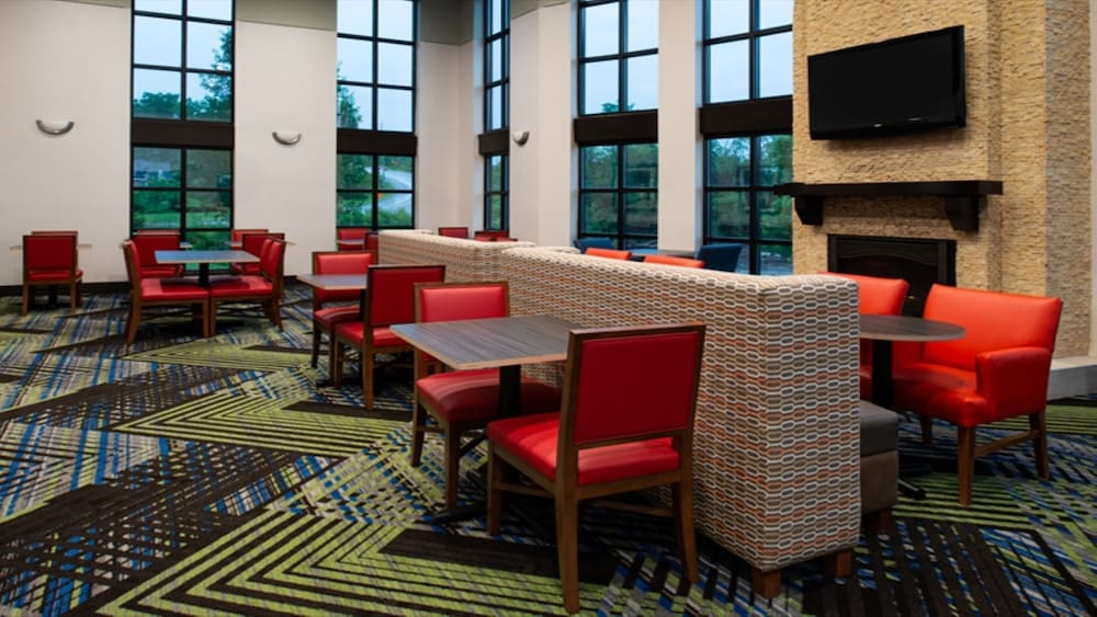 holiday inn express west cincinnati by ihg