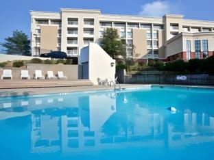 holiday inn express west cincinnati by ihg
