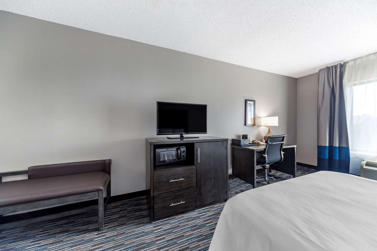 comfort inn and suites quail springs