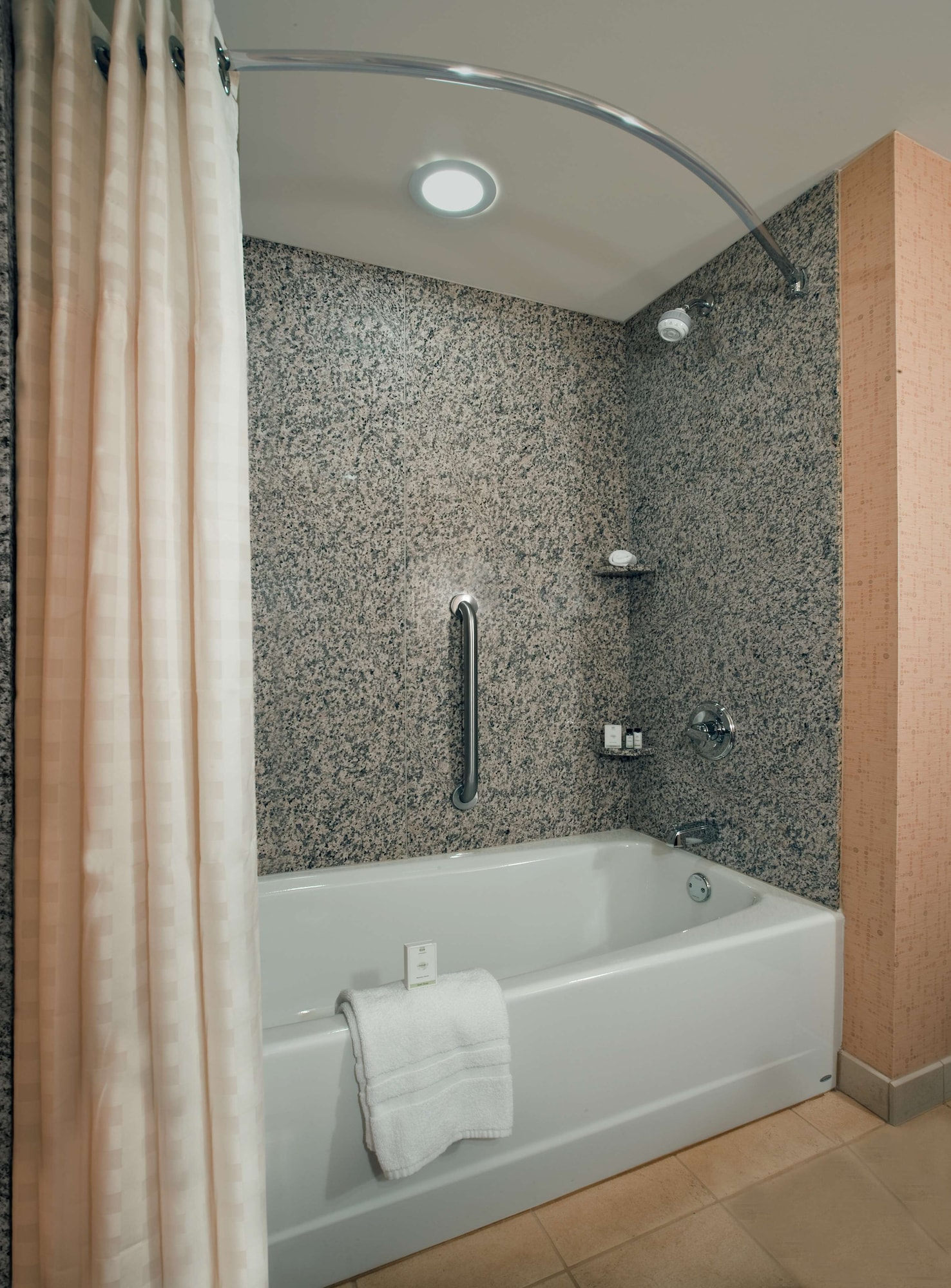 embassy suites by hilton norman hotel and conference center